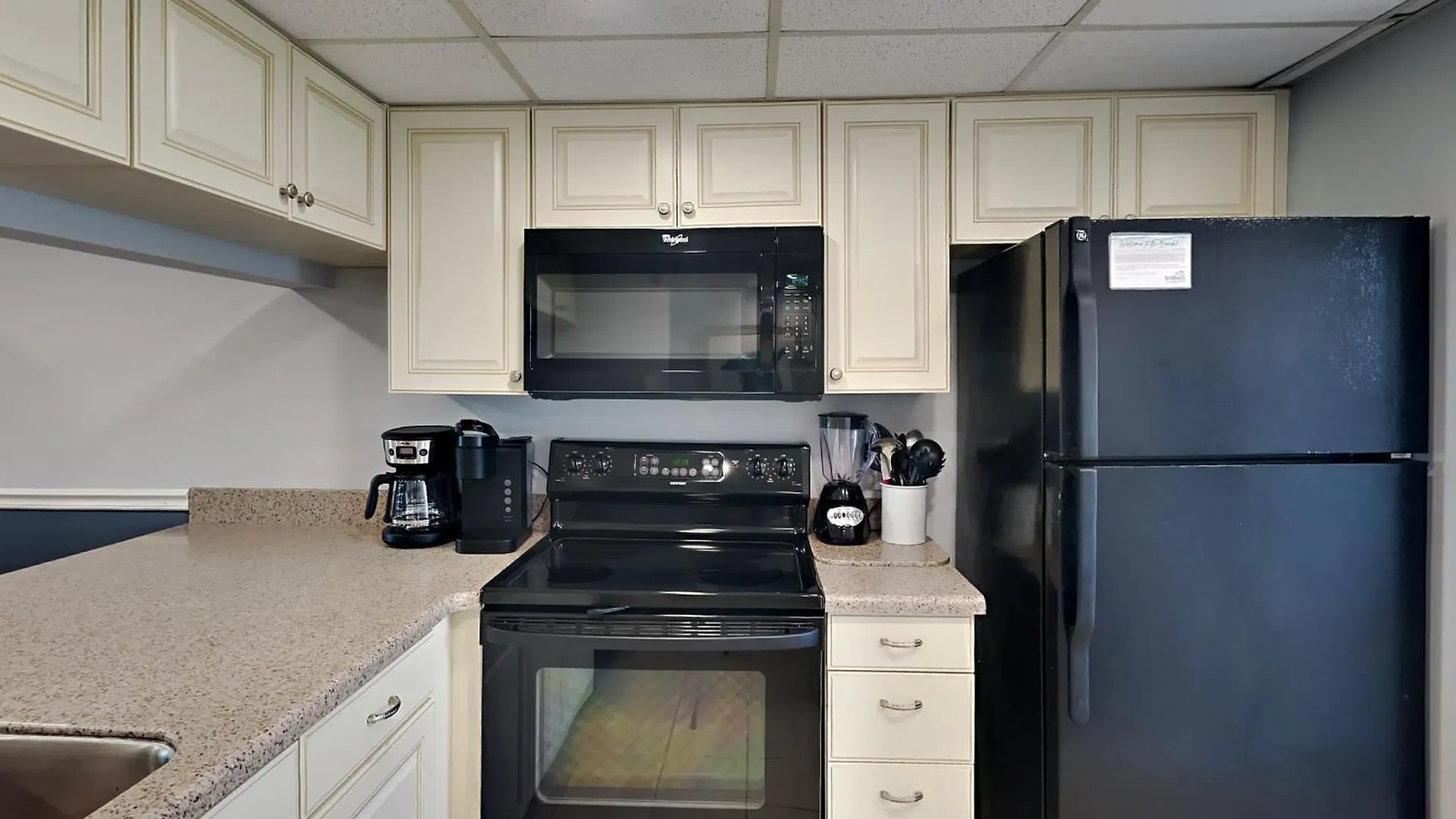 Edgewater Tower III 704 Apartment Panama City Beach